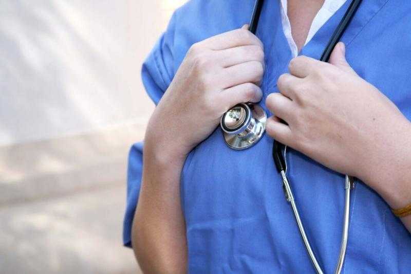 Роструд опубликовал список самых востребованных врачей
