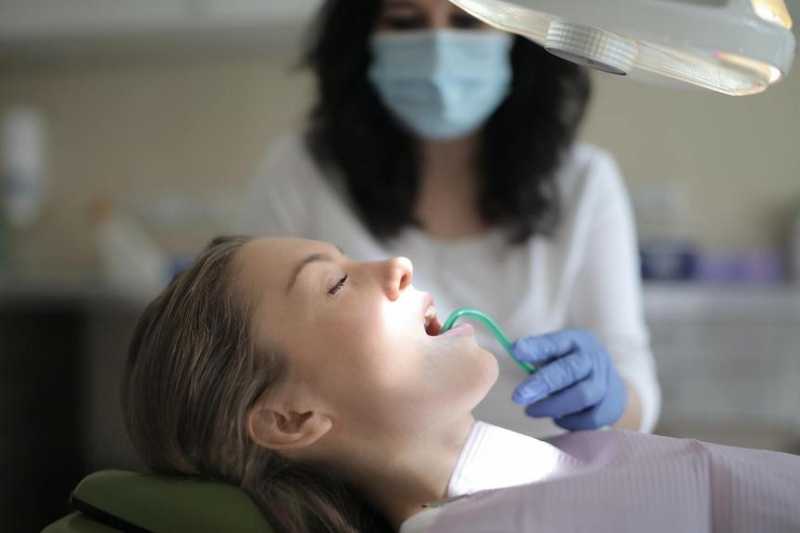 Какая связь между уходом за зубами и гайморитом: вопрос к стоматологу