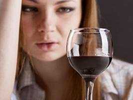 Женский алкоголизм: причины и способы избежать проблемы