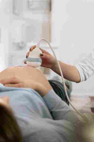 Главные вопросы о вакцинации беременных и кормящих женщин с ответами экспертов