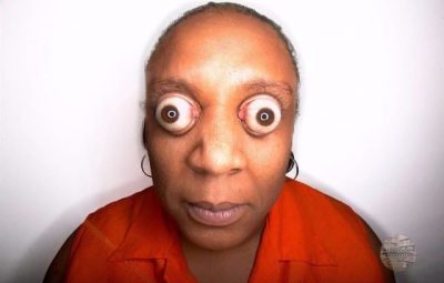 Ким Гудман — американка, которая в состоянии выпучить глаза из глазниц на 12 миллиметров….