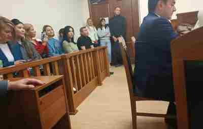 Дела судебные: состоялось предварительное заседание суда по делу «травницы» Беляевской, которая пытается засудить врача-онколога….