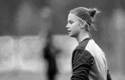В возрасте 17 лет умерла футболистка молодежной команды ЦСКА Виктория Виноградова 19 декабря во…