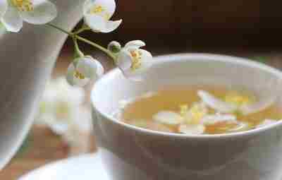 Истинное наслаждение, наполненное ароматом лета это — чай с жасмином! Уникальное сочетание нежных листьев…