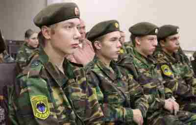 В пятый раз сегодня в Карпинске состоялись соревнования по тактической медицине «Северный Урал». Проходили…