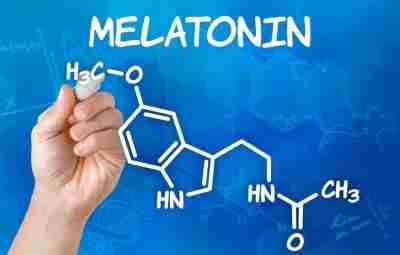Мелатонин не сильно помог детям с бессонницей Ученые не рекомендуют назначать его в качестве…