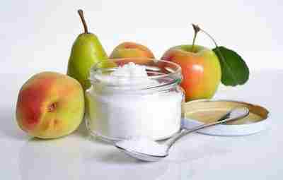 Что такое фруктоза Фруктоза является наиболее сладким из всех натуральных сахаров и в чистом…