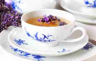 Рецепт натурального напитка, который поможет Вам легко заснуть Этот чай сочетает в себе парочку…
